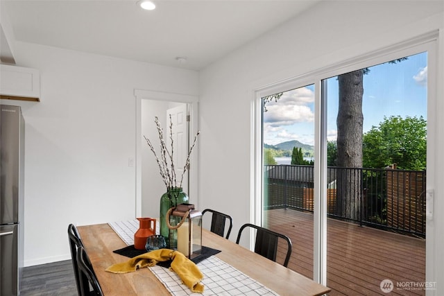 921 Autumn Ln Unit 205, Bellingham, WA 98229 - dining space featuring dark wood finished floors, recessed lighting, and baseboards
