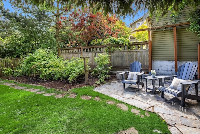 4529 Eastern Ave N, Seattle, WA 98103 - view of yard featuring a patio