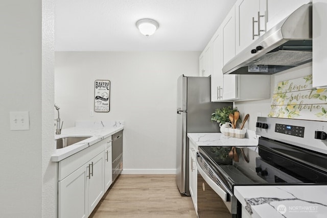 kitchen featuring stainless steel appliances, under cabinet range hood, baseboards, light wood-type flooring, and white cabinetry
