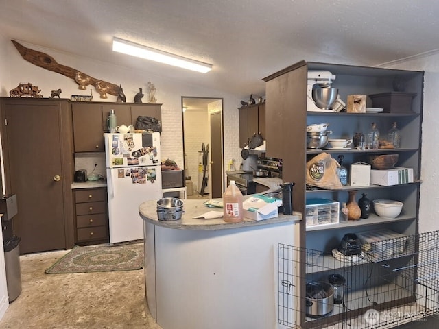 7701 Hardeson Rd Unit 13, Everett, WA 98203 - photo 2