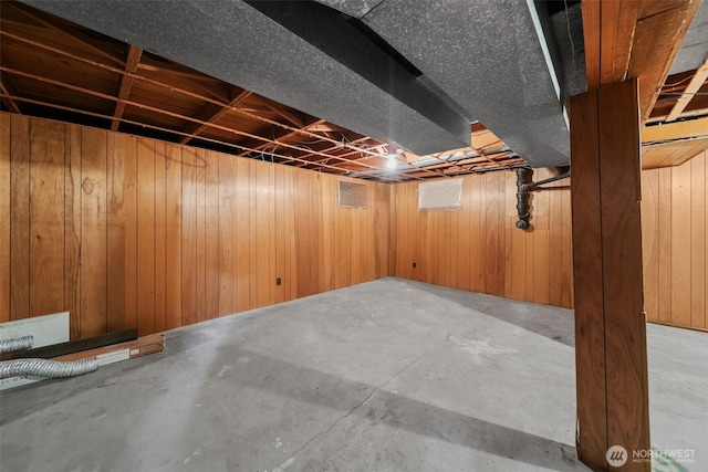 21500 US-97, Orondo, WA 98843 - unfinished below grade area featuring wooden walls
