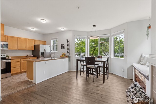 2696 Erwin Ave, Dupont, WA 98327