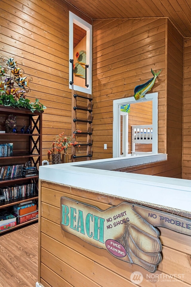 8116 Naketa Beach Walk, Mukilteo, WA 98275 - detailed view of wooden walls and wood ceiling