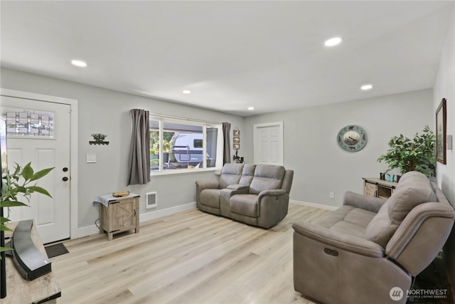 16015 Lange Rd, Mount Vernon, WA 98273 - living area with light wood finished floors, baseboards, and recessed lighting