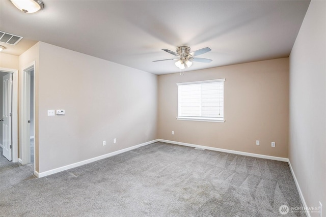 7628 Kodiak Ave NE, Lacey, WA 98516 - unfurnished room with carpet and a ceiling fan