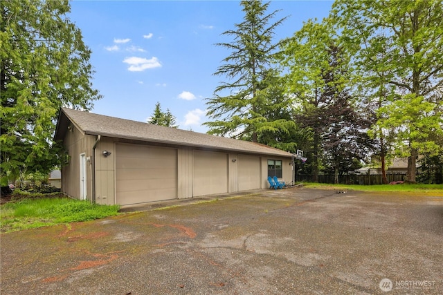 13849 SE 10th St, Bellevue, WA 98005 - view of detached garage