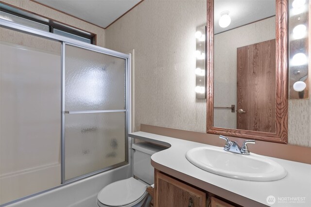 11436SE 208th St Unit 180, Kent, WA 98031 - full bathroom with vanity, toilet, combined bath / shower with glass door, and a textured wall
