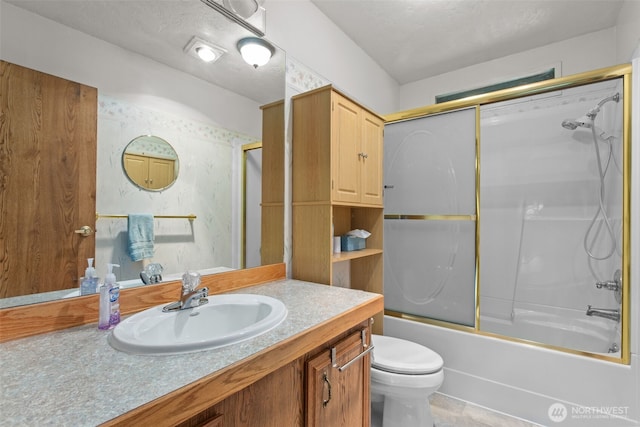 11436SE 208th St Unit 188, Kent, WA 98031 - full bathroom with vanity and enclosed tub / shower combo