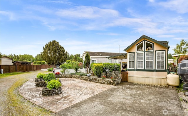 7704 Birch Bay Dr Unit 2805, Blaine, WA 98230 - rear view of property featuring a patio