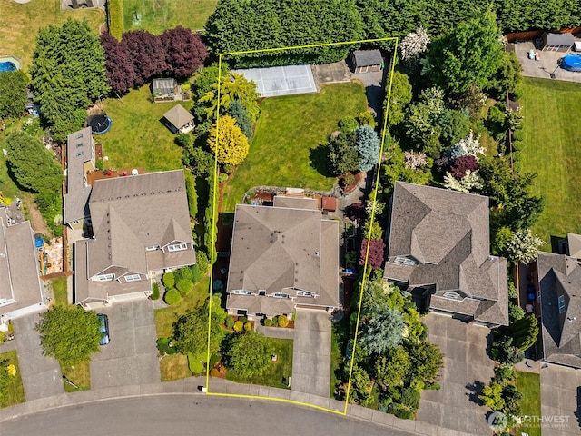 21515 26th St E, Lake Tapps, WA 98391 - aerial view of residential area featuring property boundaries highlighted