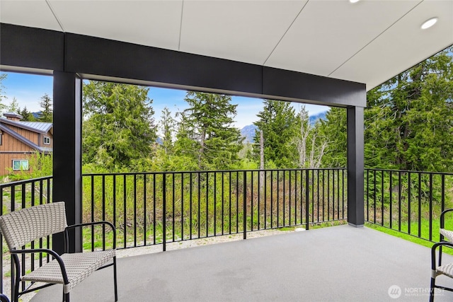 400 Hyak Dr E, Snoqualmie Pass, WA 98068 - balcony featuring view of wooded area