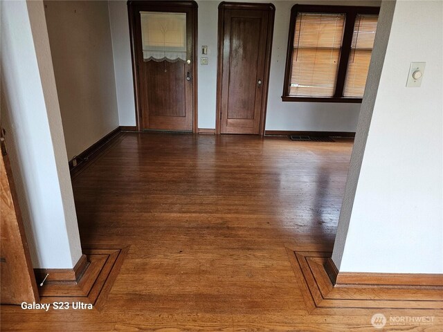10662 Des Moines Memorial Dr S, Seattle, WA 98168 - photo 9