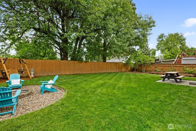176 Raspberry Ln, Woodland, WA 98674 - view of yard with a patio