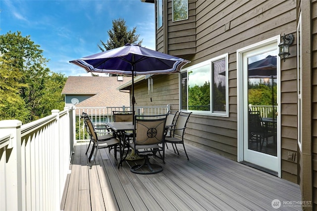 13218 42nd Ave W, Mukilteo, WA 98275 - wooden deck featuring outdoor dining area