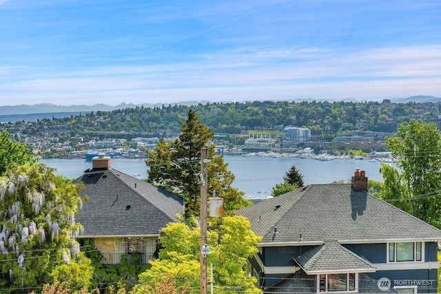 1605 5th Ave N Unit 402, Seattle, WA 98109 - aerial view of property and surrounding area featuring a large body of water