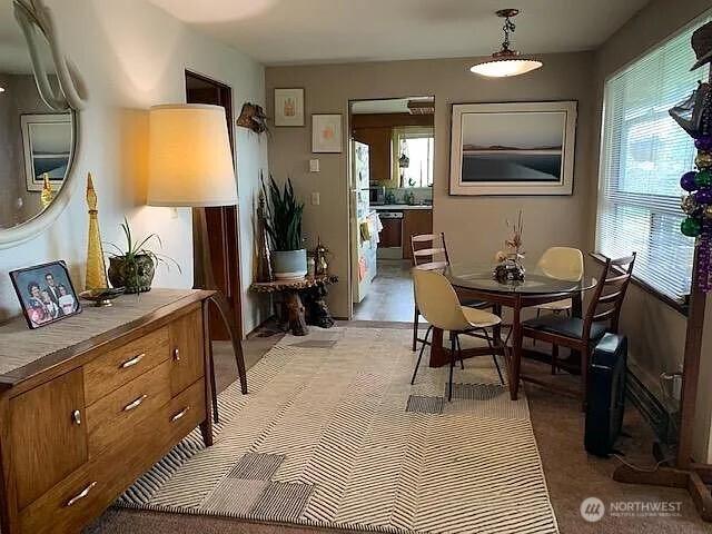 1417 N 7th St, Tacoma, WA 98403 - dining room with light carpet