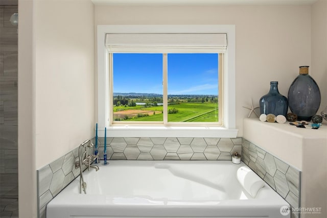 1032 76th Ave NE, Lake Stevens, WA 98258 - full bath with healthy amount of natural light and a bath