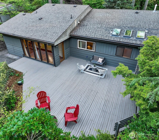 18527 Butternut Rd, Lynnwood, WA 98037 - rear view of property