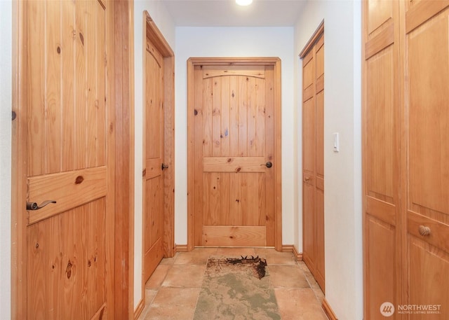 5707 316th St NW, Stanwood, WA 98292 - hall featuring baseboards