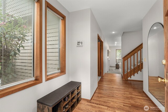 18557 W Lake Desire Dr SE, Renton, WA 98058 - photo 4