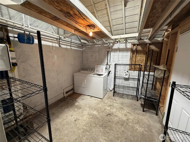 1601 E Maryland St, Bellingham, WA 98226 - unfinished below grade area with washing machine and clothes dryer