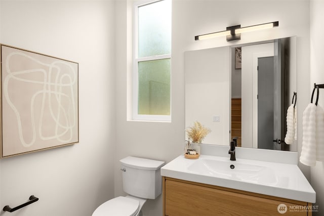 2727 50th Ave SW, Seattle, WA 98116 - half bath featuring toilet and vanity