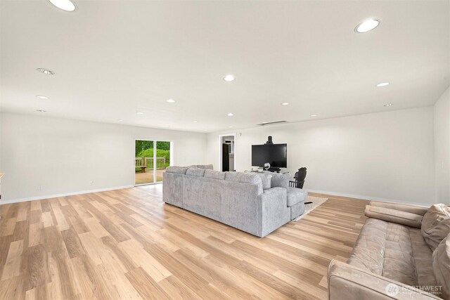 1005 Johnson St, Sumas, WA 98295 - living area with recessed lighting, light wood-type flooring, and baseboards