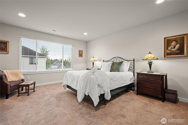 1009 NE 13th St, Battle Ground, WA 98604 - bedroom featuring light carpet, recessed lighting, and baseboards