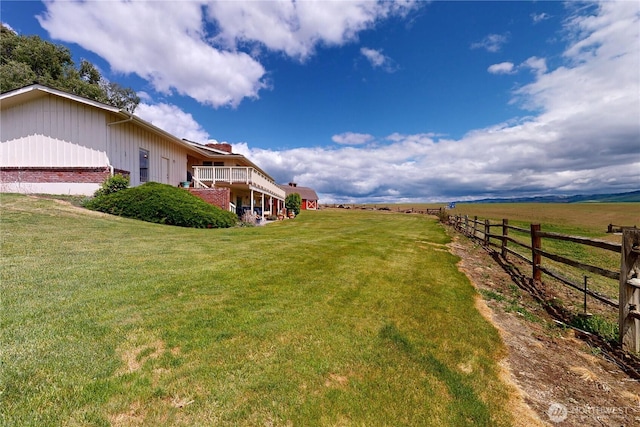 1220 Valley Vista Ave, Walla Walla, WA 99362 - view of yard with a wooden deck
