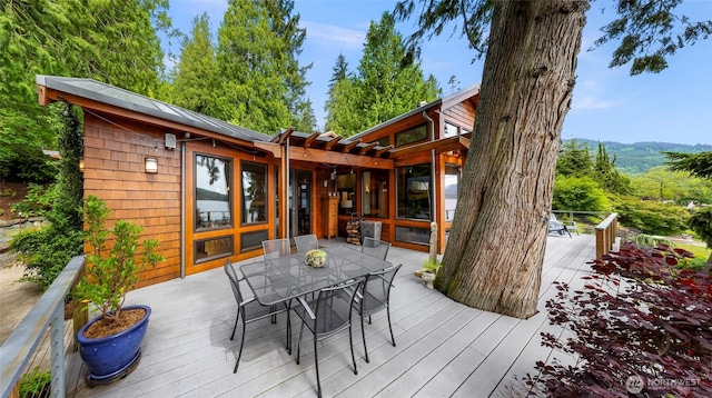 891 E Lake Samish Dr, Bellingham, WA 98229 - wooden terrace with outdoor dining space