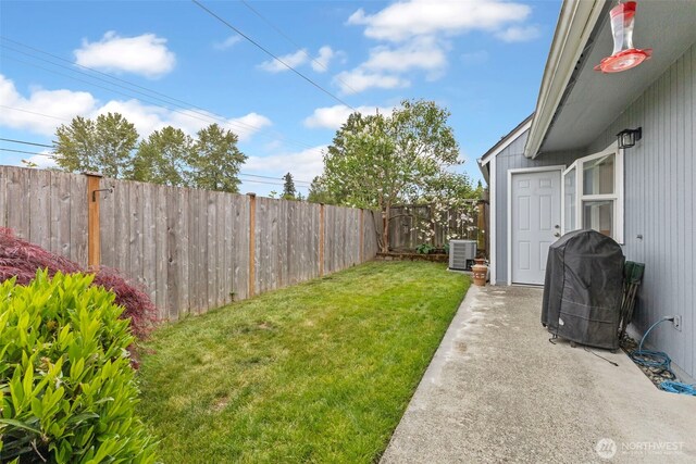 125 99th Street Ct E, Tacoma, WA 98445 - view of yard with cooling unit