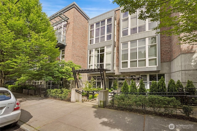 1812 19th Ave Unit 205, Seattle, WA 98122 - view of apartment building / complex