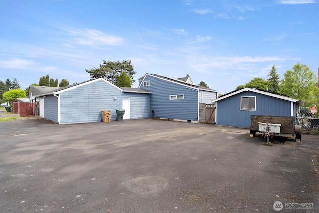 367 Colorado St, Longview, WA 98632 - view of back of property