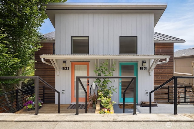 1833 27th Ave, Seattle, WA 98122 - view of front facade
