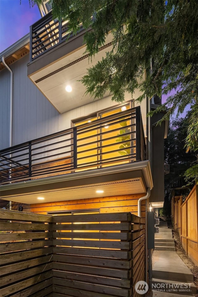 1833 27th Ave, Seattle, WA 98122 - exterior view