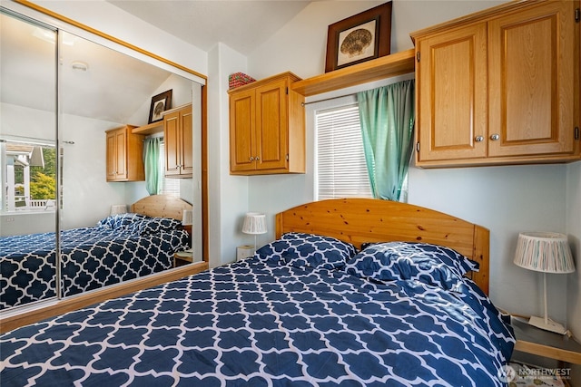 4751 Birch Bay Lynden Rd Unit 51, Blaine, WA 98230 - bedroom featuring lofted ceiling