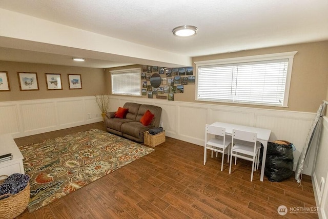 19 Mckay Pl, Walla Walla, WA 99362 - sitting room with wainscoting, a decorative wall, and wood finished floors