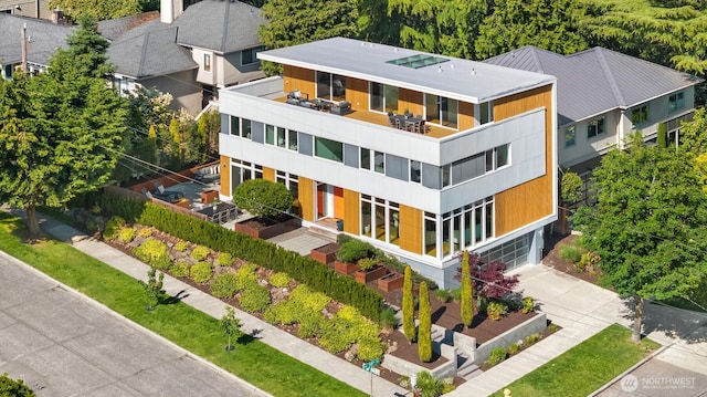 5802 43rd Ave NE, Seattle, WA 98105 - aerial view of property and surrounding area