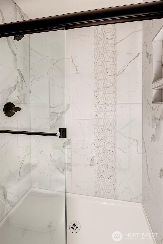6726 NE 187th St Unit 104, Kenmore, WA 98028 - full bath featuring a shower stall