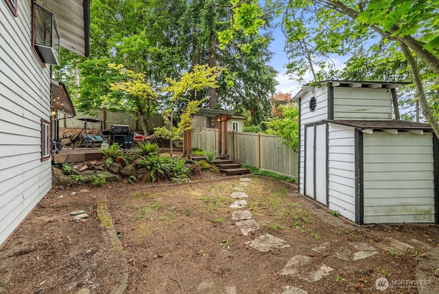 1933 Dayton Dr SE, Renton, WA 98055 - view of fenced backyard