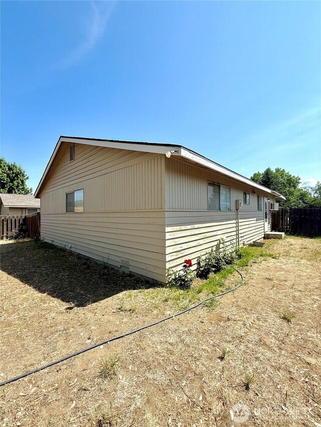 718 Ridge Pl, Omak, WA 98841 - view of property exterior