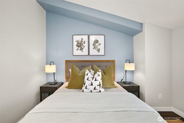2643A NW 59th St, Seattle, WA 98107 - bedroom featuring wood finished floors and baseboards