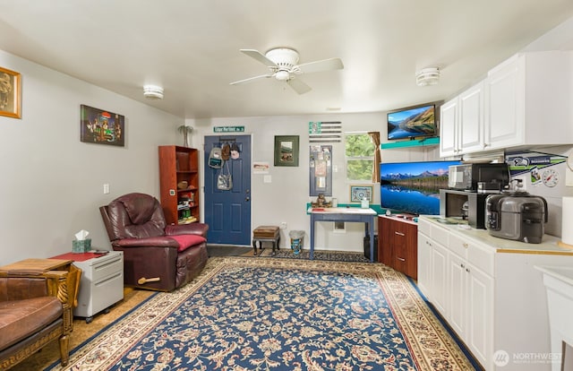 290 E Budd Dr, Shelton, WA 98584 - living area with a ceiling fan