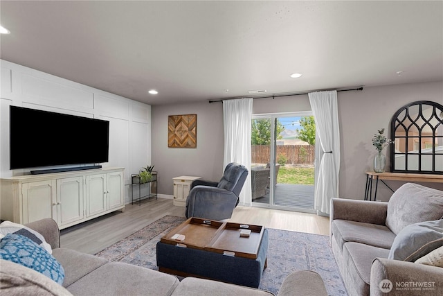 2562 Fancher Heights Blvd, East Wenatchee, WA 98802 - living room with light wood finished floors, recessed lighting, and baseboards