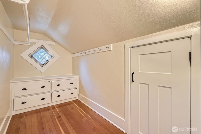 625 5th Ave S, Kent, WA 98032 - bonus room with baseboards, vaulted ceiling, a textured ceiling, and hardwood / wood-style flooring