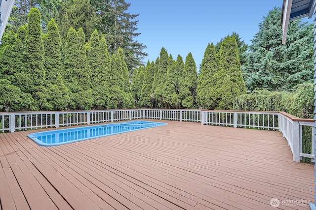 625 5th Ave S, Kent, WA 98032 - wooden deck with a forest view