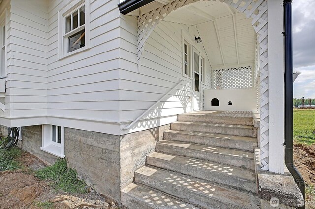 27120 36th Ave NW, Stanwood, WA 98292 - property entrance featuring covered porch