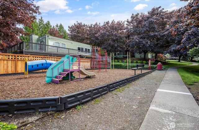 13013 E Gibson Rd Unit M223, Everett, WA 98204 - view of community jungle gym