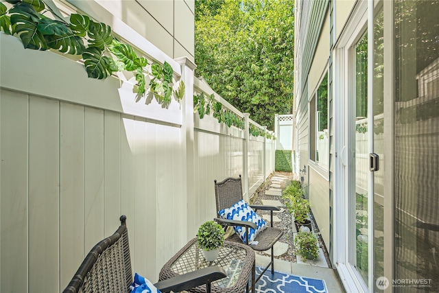 3045 20th Ave W Unit 108, Seattle, WA 98199 - view of balcony