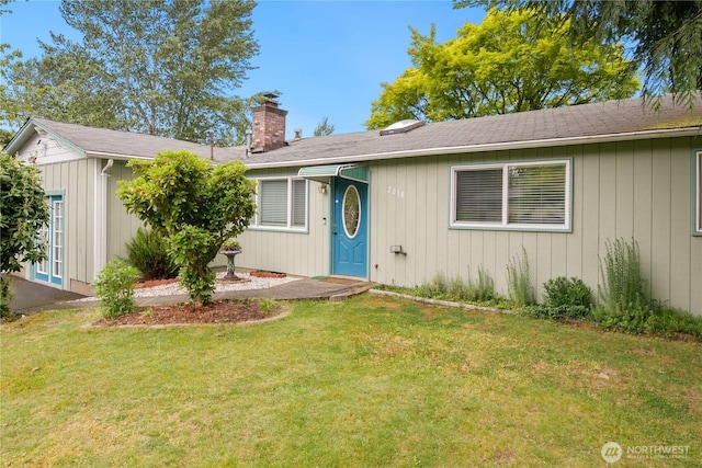 2018 S 253rd St, Des Moines, WA 98198 - ranch-style house featuring a chimney, a front lawn, and roof with shingles